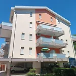 Waterfront In 54587 شقة *